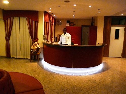 Azam Hotel Bamenda Exterior photo